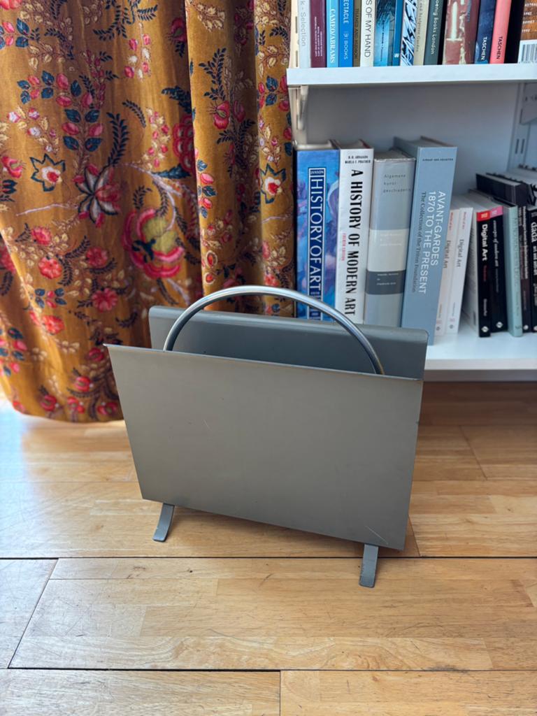 Gispen lectuurbak DUTCH ORIGINALS aluminium grijs vintage, Ophalen of Verzenden, Gebruikt