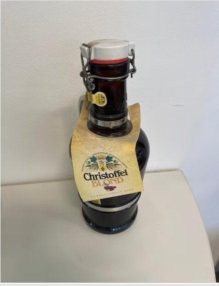 Biertje ? : Christoffel Blond bierfles met beugel en handvat, Verzamelen, Biermerken, Ophalen of Verzenden, Zo goed als nieuw