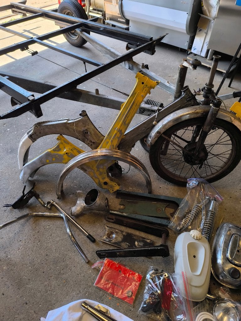 Tomos 4l (TL) in onderdelen, Ophalen, Gebruikt, Maximaal 45 km/u, 49 cc