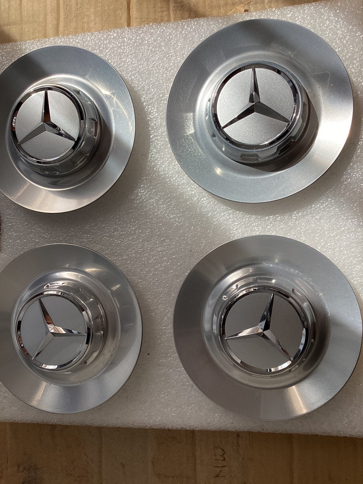 AMG schroef naafkappen, Ophalen, Nieuw