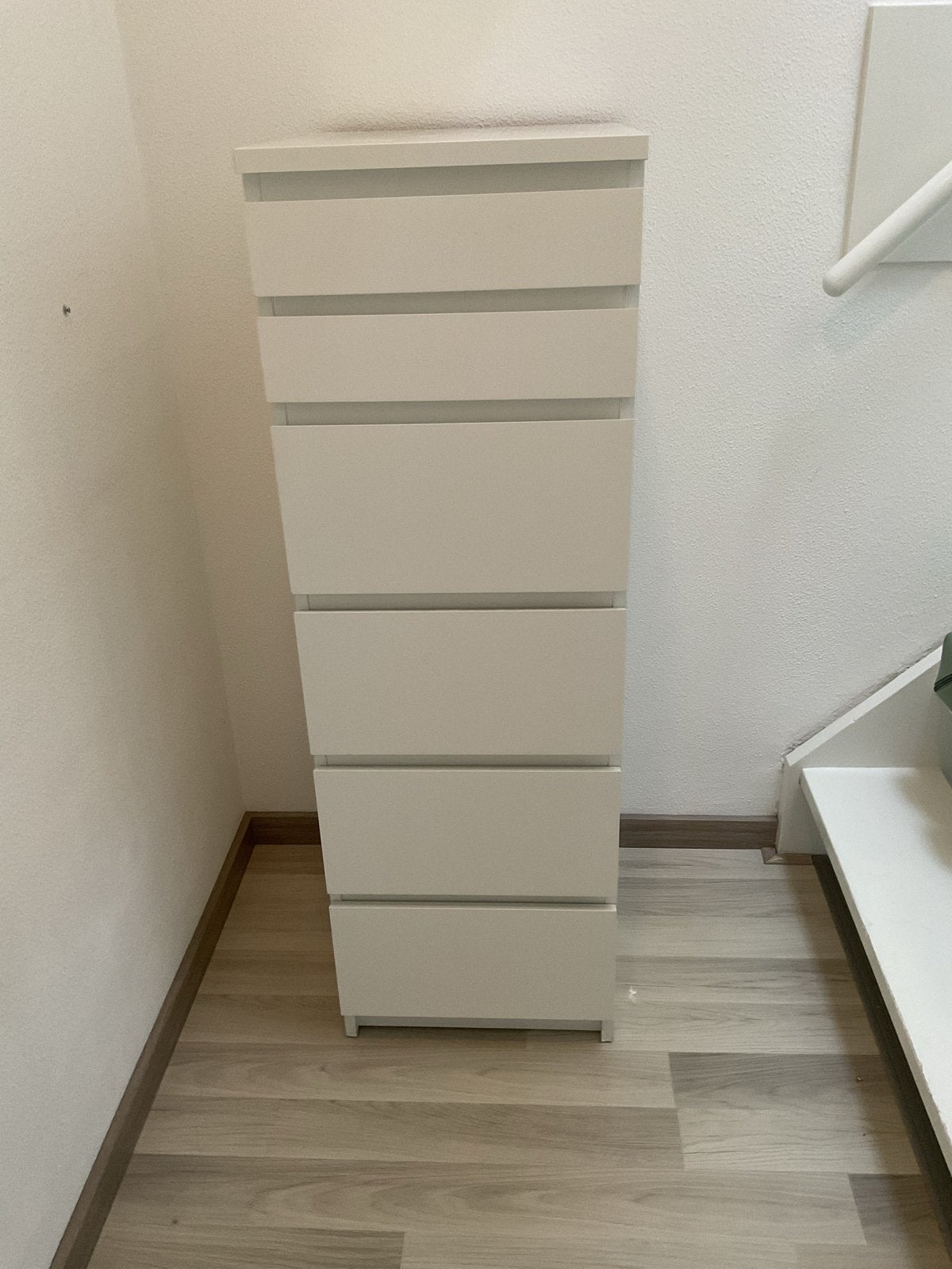 IKEA Malm ladekast met 6 laden en uitklapbare spiegel, Ophalen, Minder dan 50 cm, Gebruikt, 5 laden of meer
