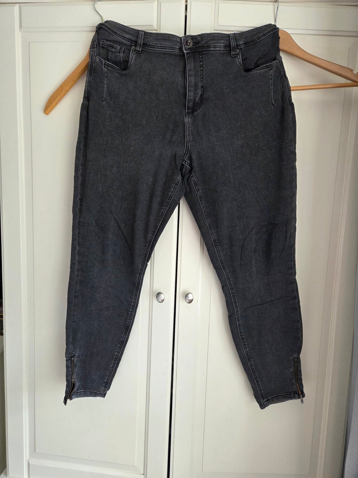 Zizzi Cropped Amy Jeans - Maat L, Zizzi, Ophalen of Verzenden, Driekwart, Grijs