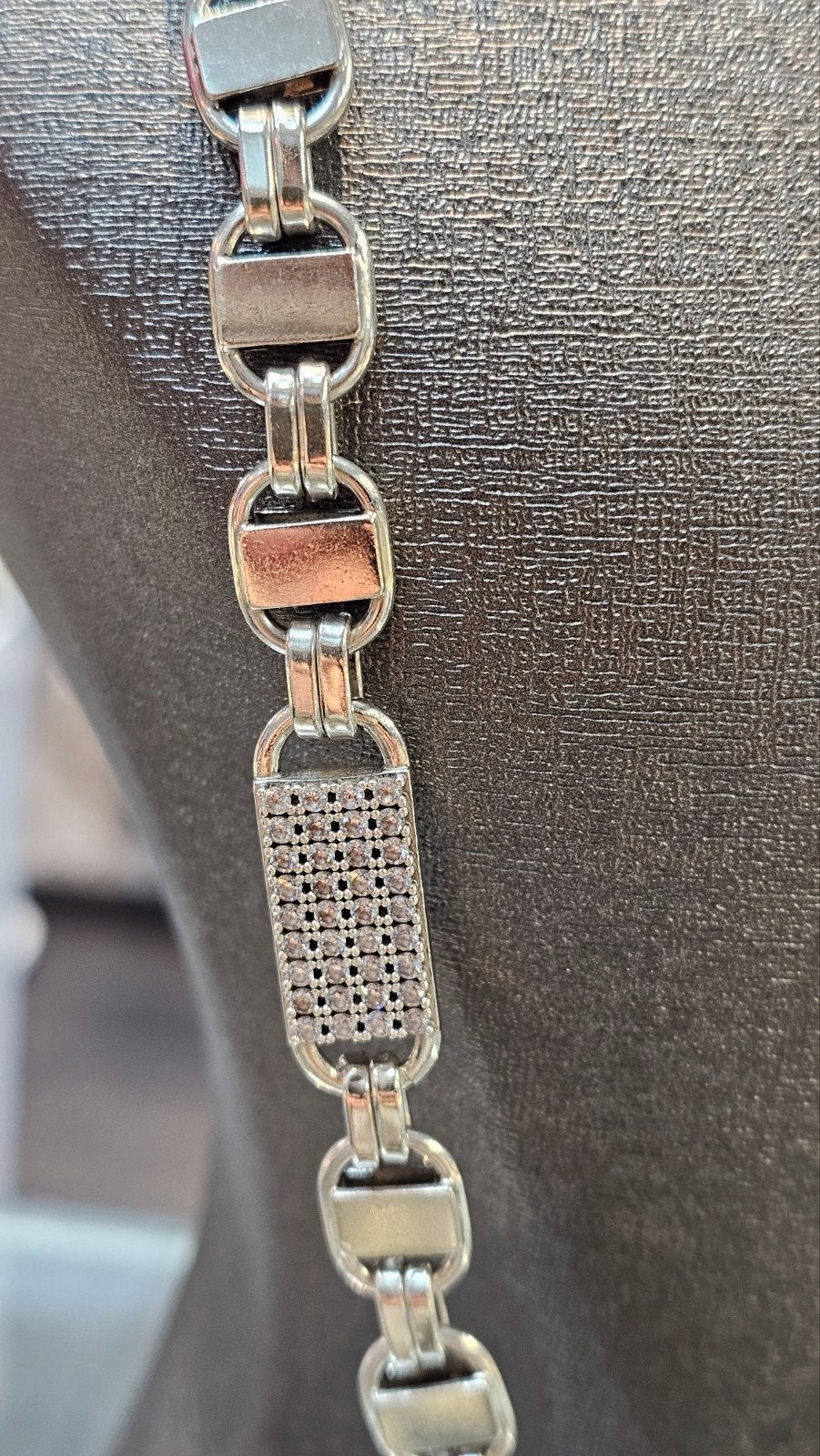 Italiaans zilver platte Kingsley ketting, Sieraden, Tassen en Uiterlijk, Kettingen, Ophalen of Verzenden, Zo goed als nieuw, Goud