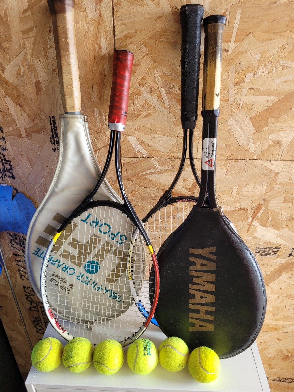 Vintage Tennisrackets en Ballen - Donnay, Yamaha, Sport en Fitness, Tennis, Ophalen, Gebruikt, Racket, Overige merken