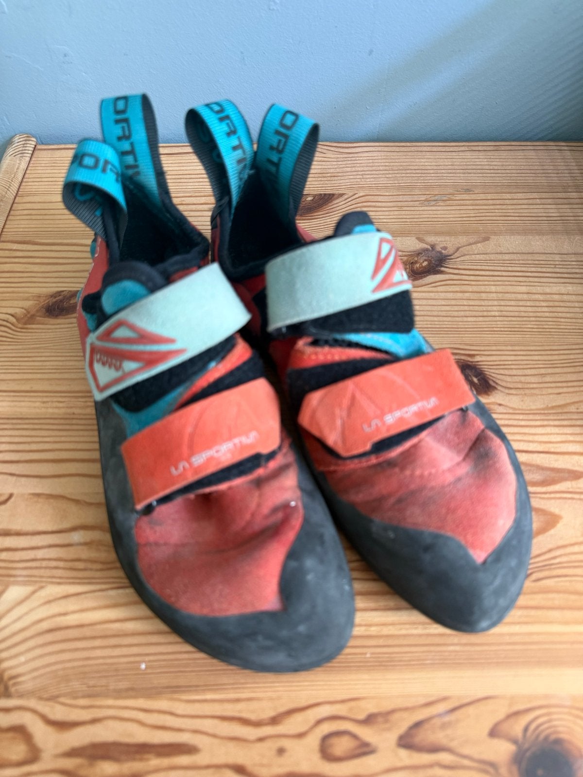 La Sportiva Klimschoenen Maat 38.5 - Zo goed als nieuw, Sport en Fitness, Klimsport, Ophalen of Verzenden, Zo goed als nieuw