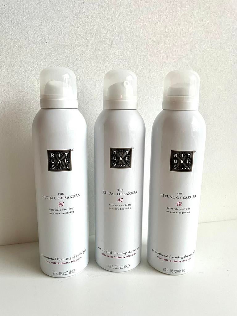 Nieuw Rituals Sakura douche foam 200ml, Verzenden, Nieuw, Bad & Douche