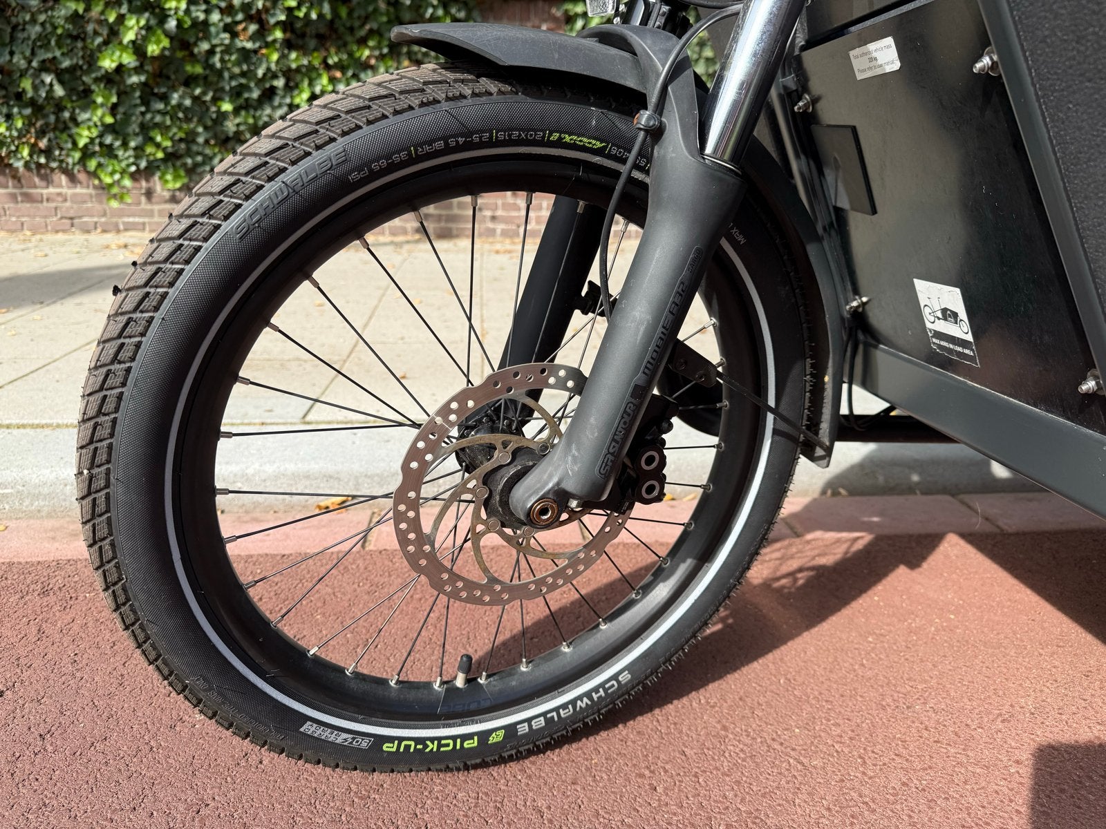 Foto 4 van Cube Cargo Hybrid 2021 Iridium / Black