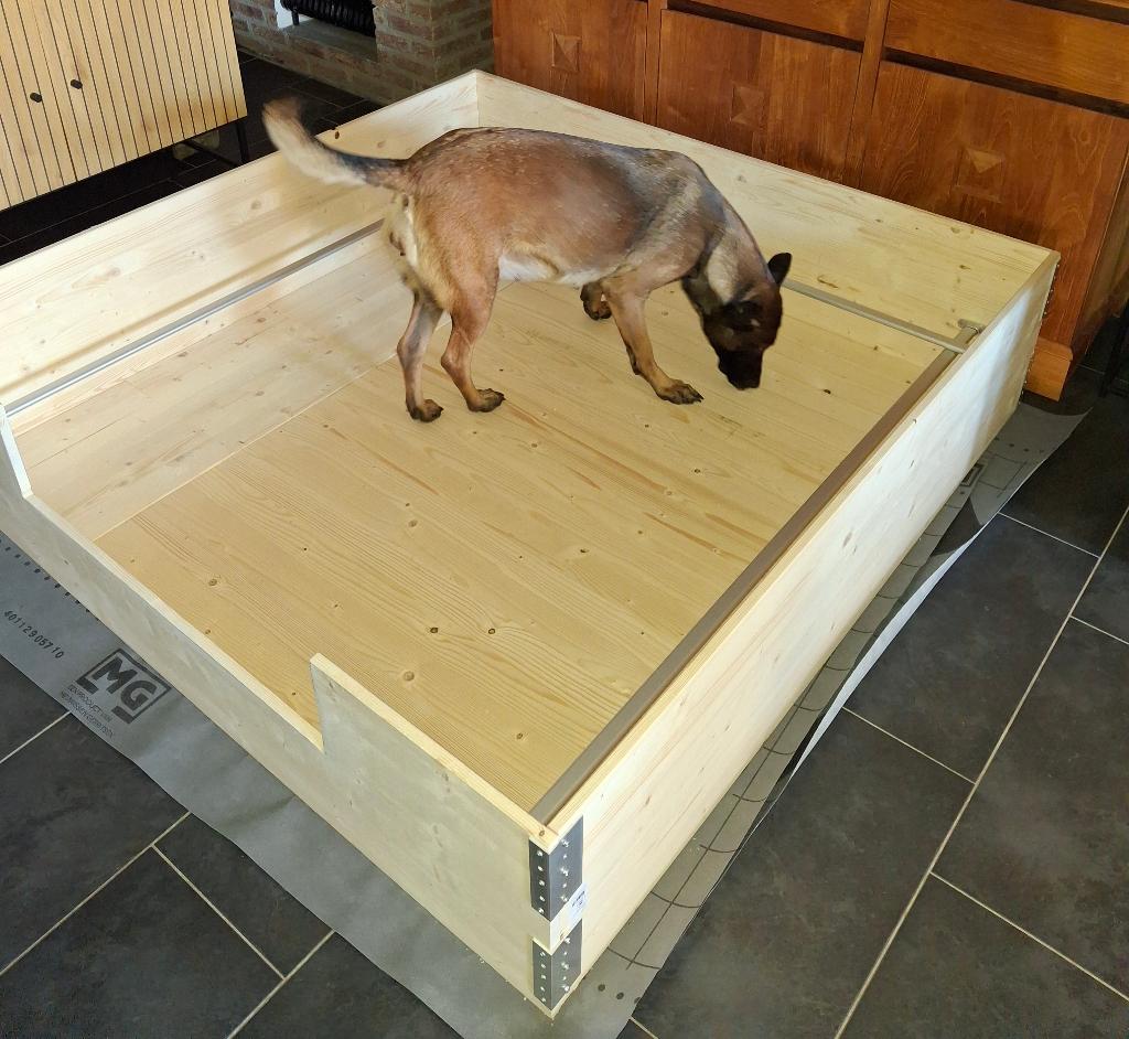 Werpkist, Ophalen, Zo goed als nieuw, 110 cm of meer, Minder dan 65 cm