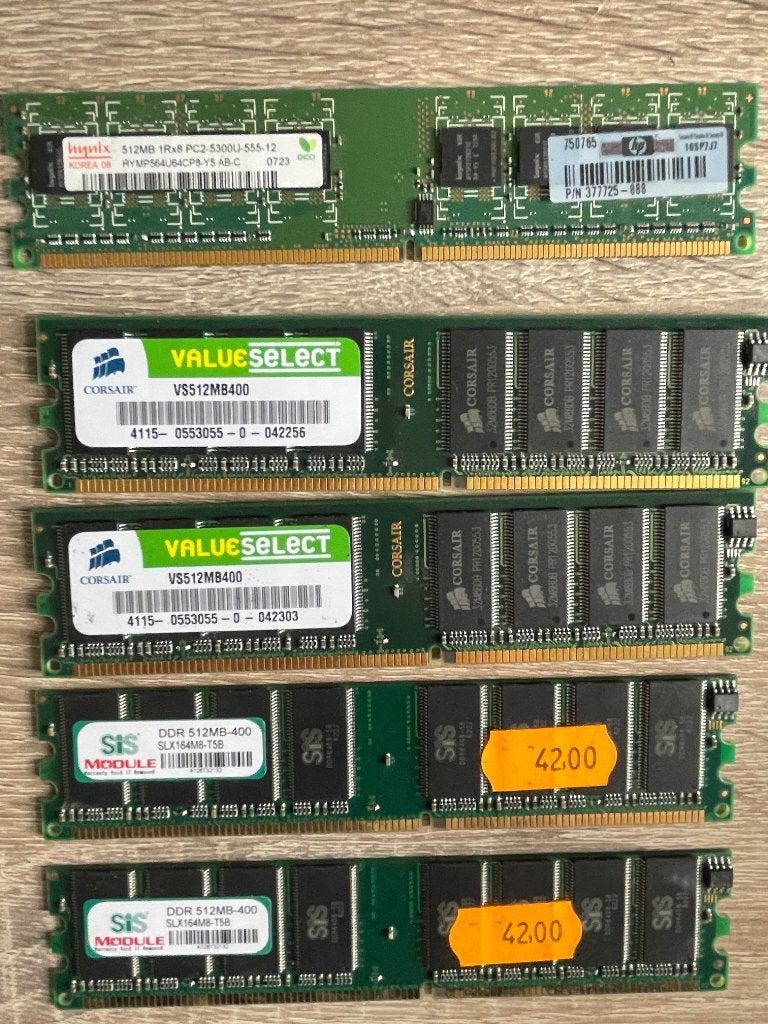 0.5GB DDR1/2 RAM Corsair/Hynix/SIS module, 1 GB of minder, 667/400/470, Ophalen of Verzenden, Zo goed als nieuw