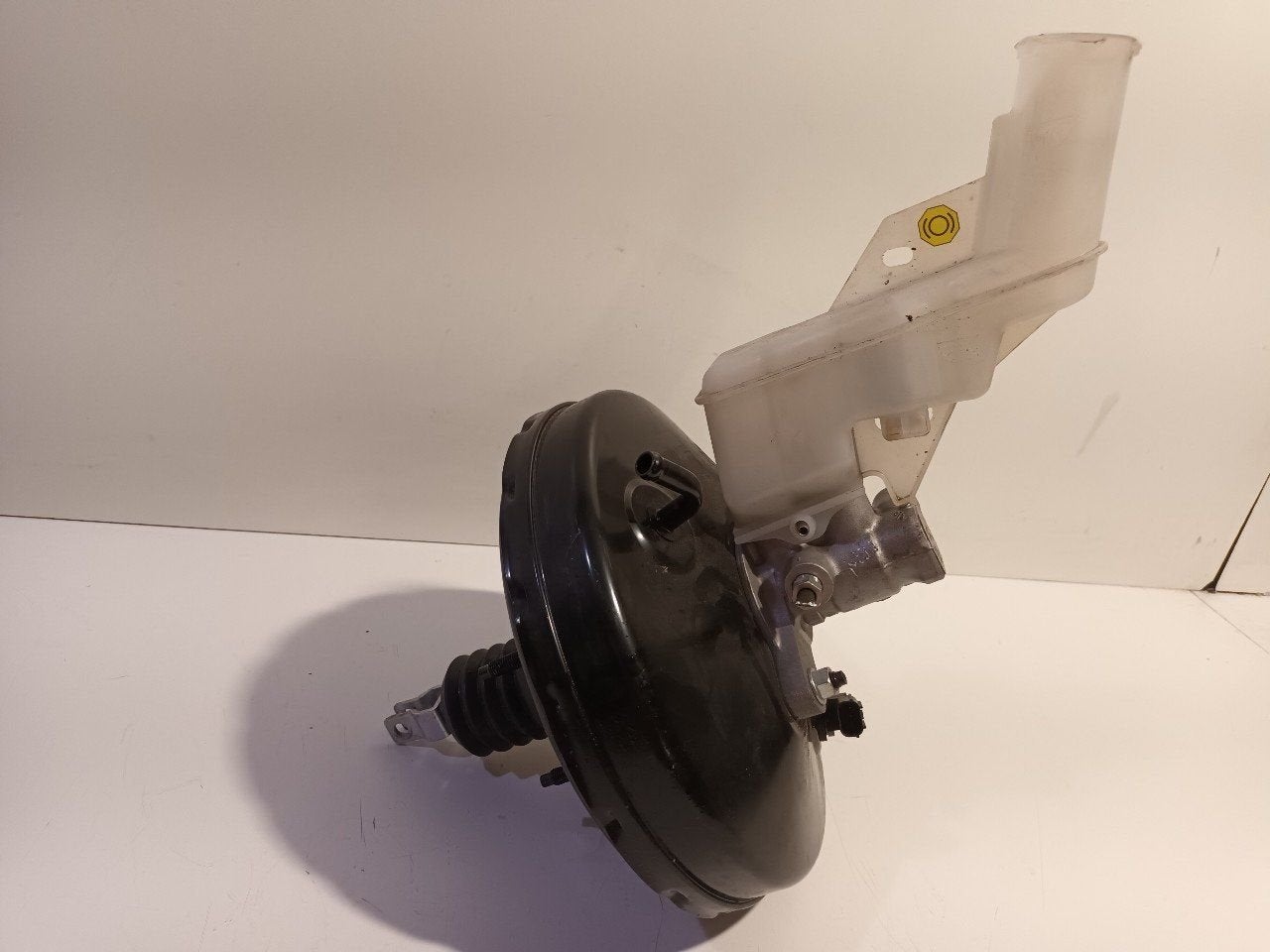 Hoofdrem cylinder Suzuki Swift, Onderdelen@venauto.nl, Van der Ven Autorecycling B.V., Gebruikt, Ettenseweg 76, 4706 PB Roosendaal, The Netherlands
