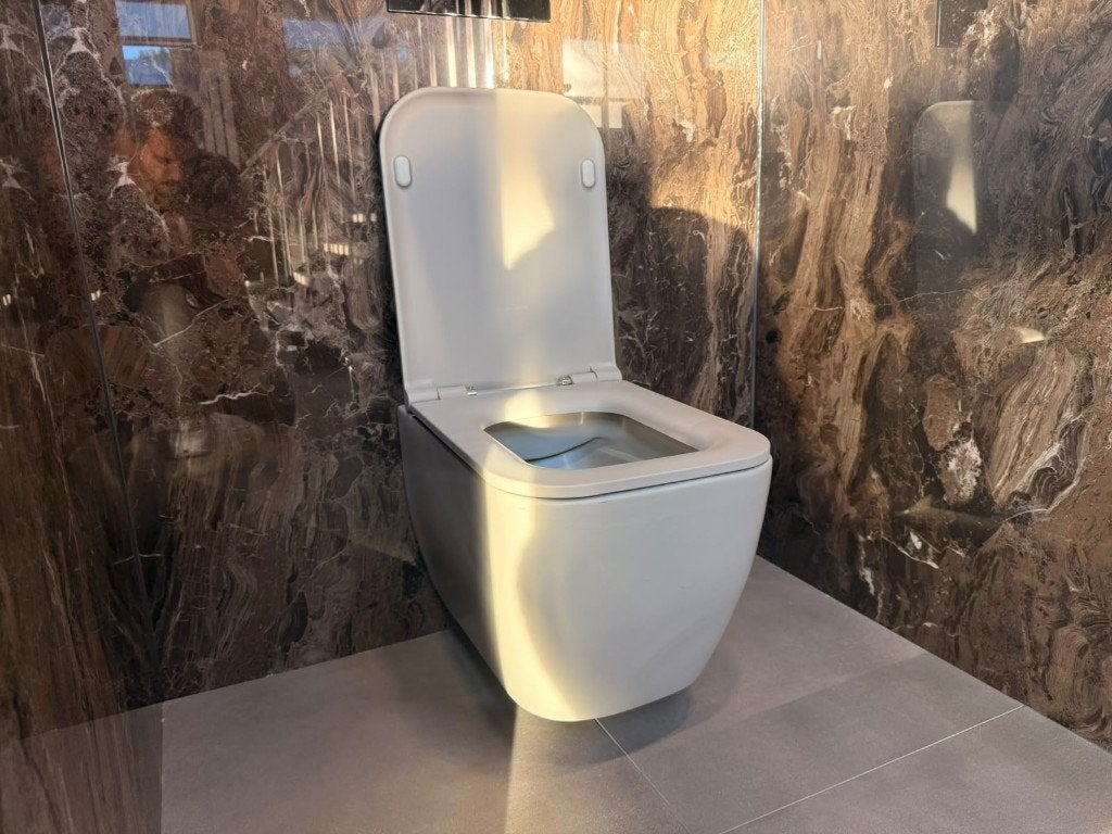 Complete Scarabeo sanitair set – demo model | UITVERKOOP |, Doe-het-zelf en Verbouw, Ophalen of Verzenden, Nieuw, Chroom, Toilet