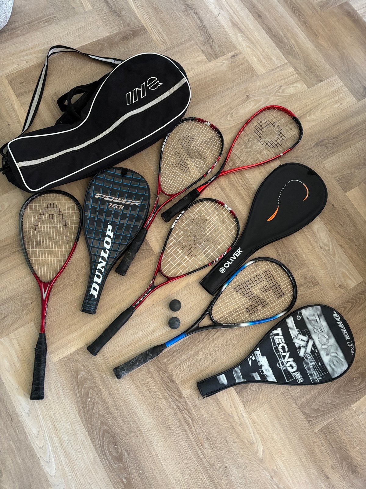 Squashrackets met squashballen sporttas, Ophalen, Gebruikt