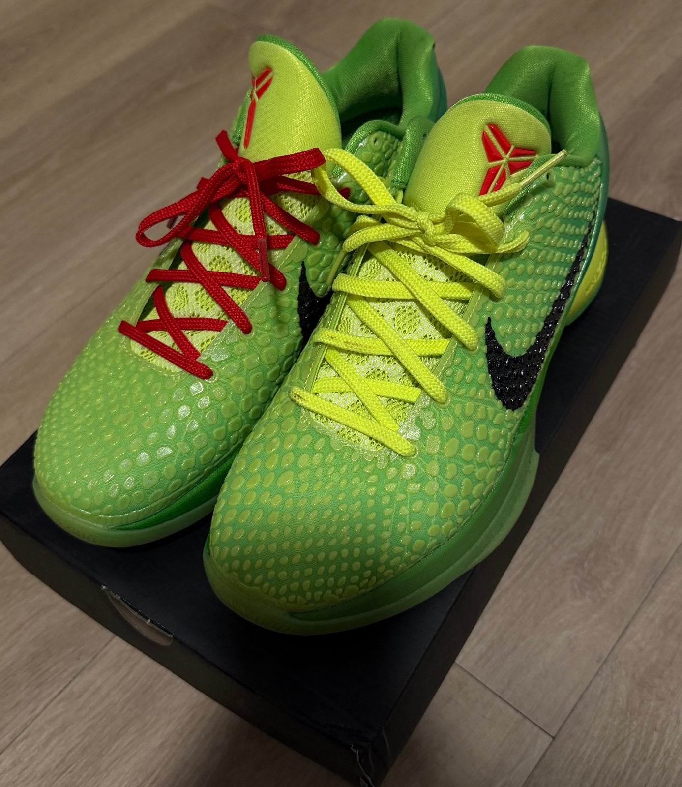 Nike Kobe VI Protro 'Grinch' - Maat 44, Ophalen of Verzenden, Zo goed als nieuw, Overige kleuren, Sneakers of Gympen