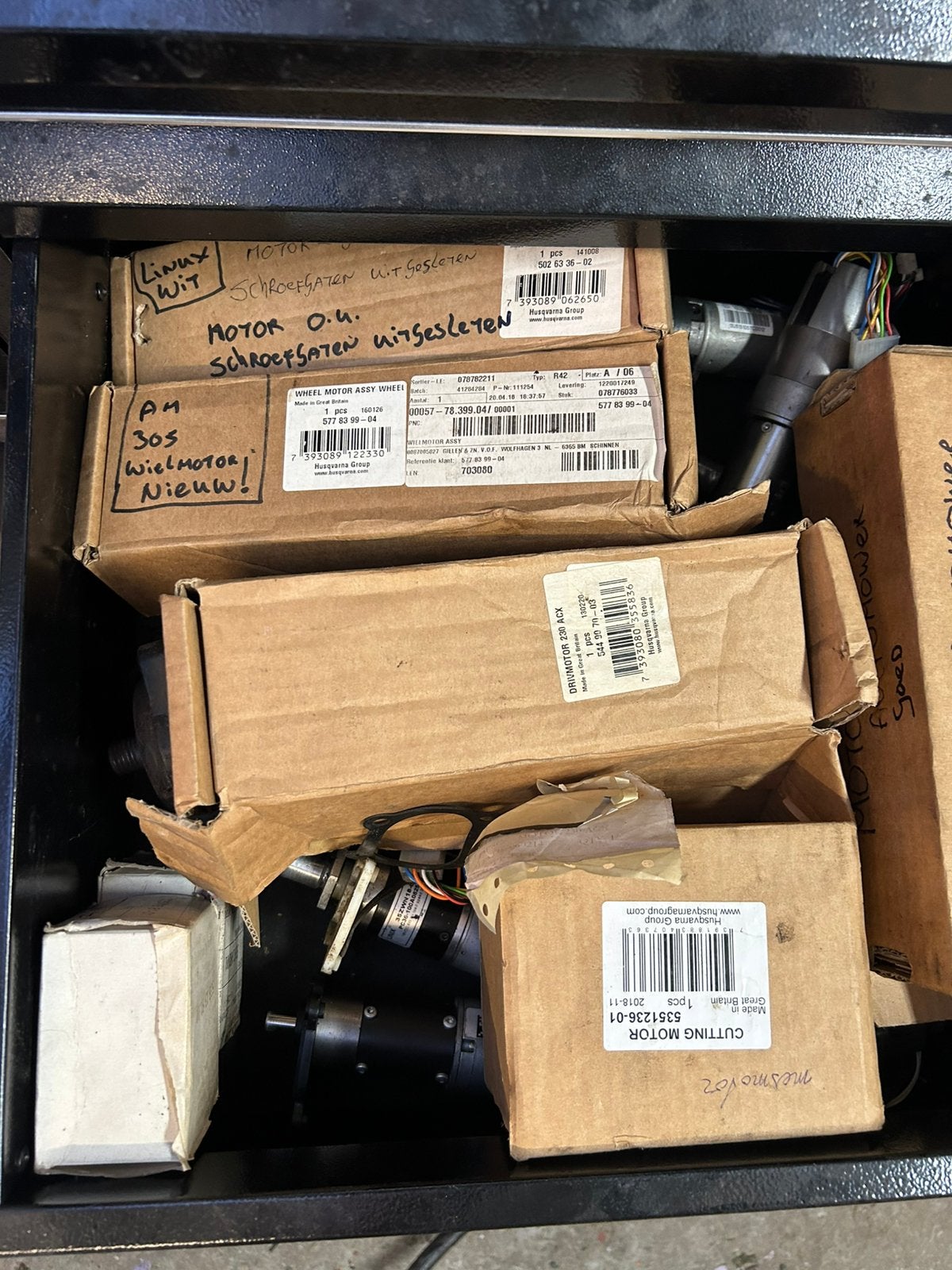 Grote partij husqvarna 220ac 230acx onderdelen, Ophalen, Zo goed als nieuw