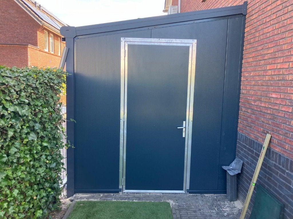 Berging, schuurtje, garage geisoleerd en onderhoudsvrij, Tuin en Terras, Ophalen of Verzenden, Nieuw, Metaal, Overige typen