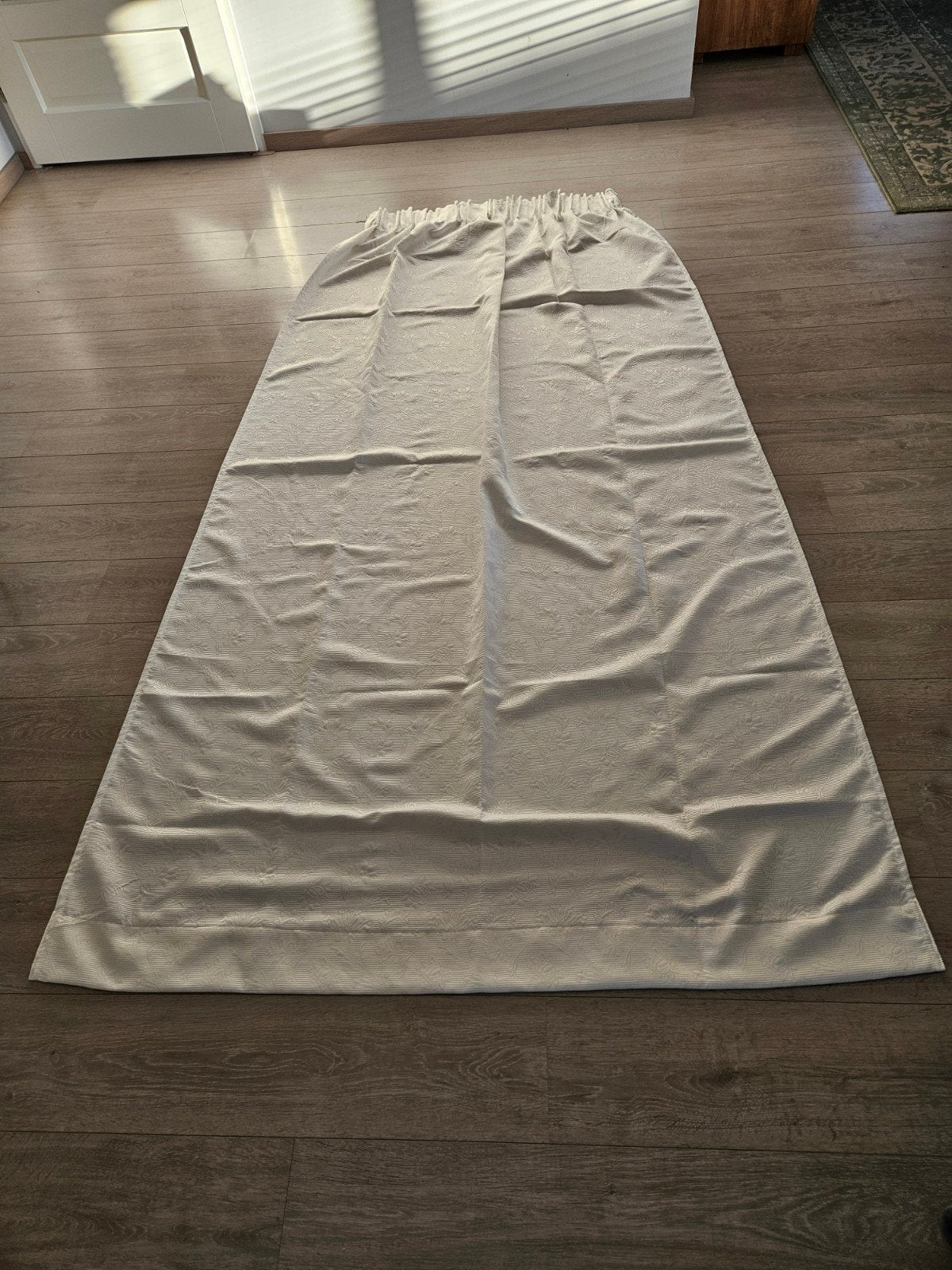 Ikea Prachtige gebroken witte gordijnen met subtiele print, Huis en Inrichting, 100 tot 150 cm, 200 cm of meer, Ophalen of Verzenden