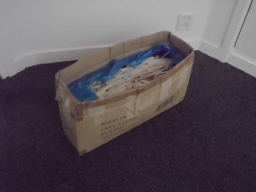 1 x doos houten roerstaafjes, ijsstokjes of ijslollystokjes!, Ophalen, Educatief, Overige thema's, Beige