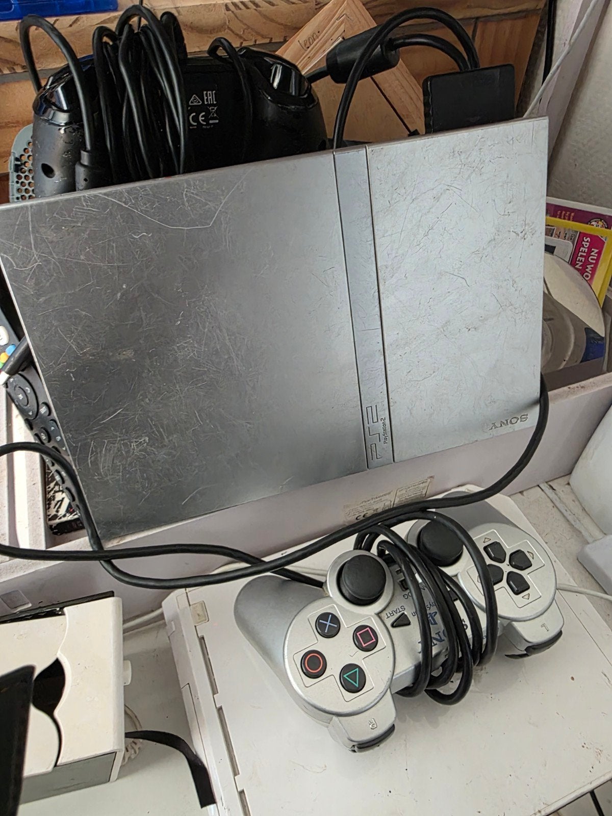 Sony PlayStation 2 (PS2) met 2 controllers zonder kabels, Spelcomputers en Games, Spelcomputers | Sony PlayStation 2, Ophalen