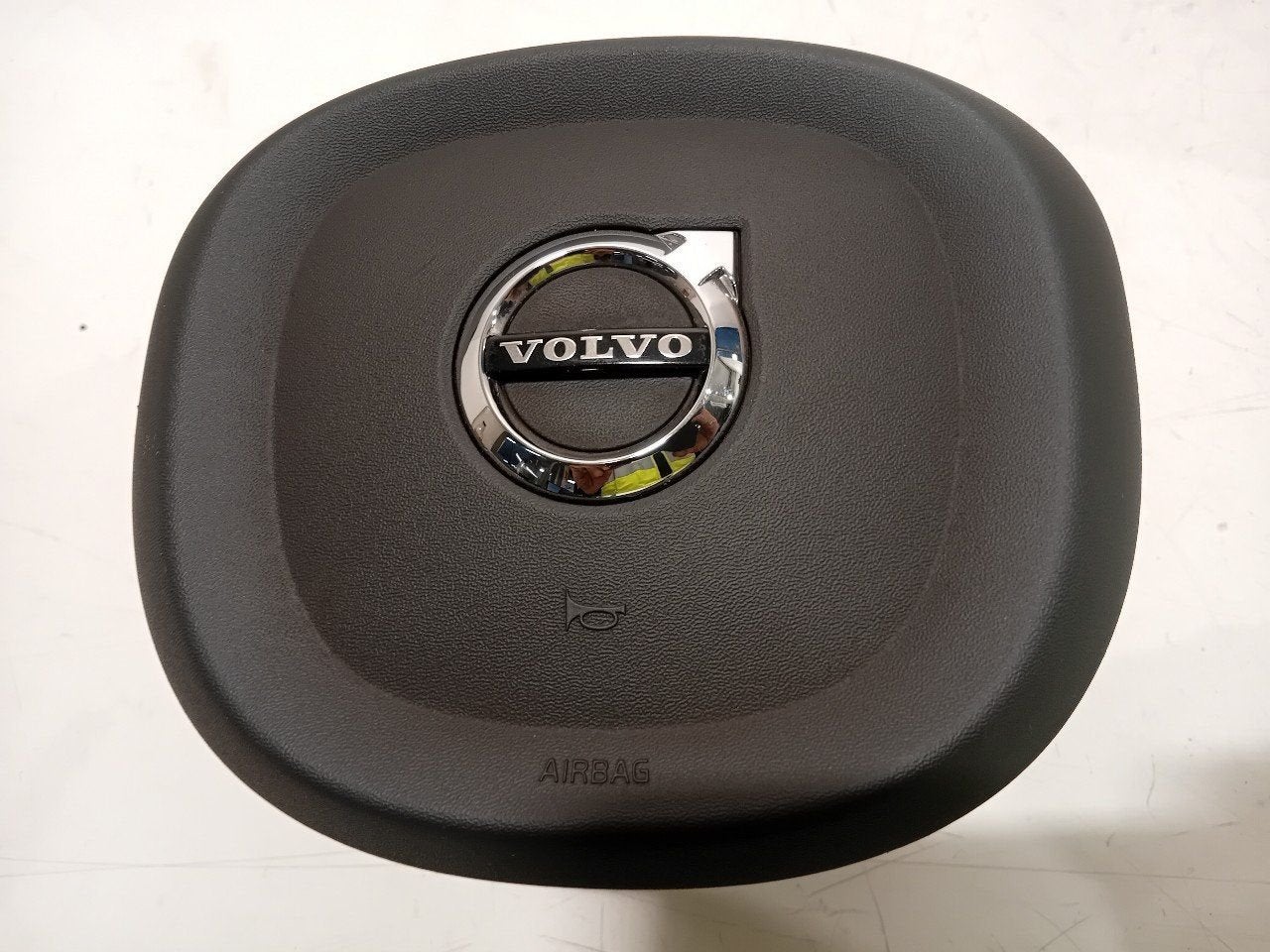 Airbag stuur Volvo V60, Onderdelen@venauto.nl, Van der Ven Autorecycling B.V., Gebruikt, Ettenseweg 76, 4706 PB Roosendaal, The Netherlands