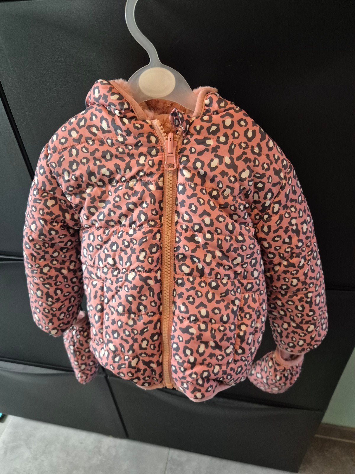 Omkeerbaar babyjasje met luipaardprint en teddyvoering, Ophalen, Zo goed als nieuw, Onbekend, Meisje