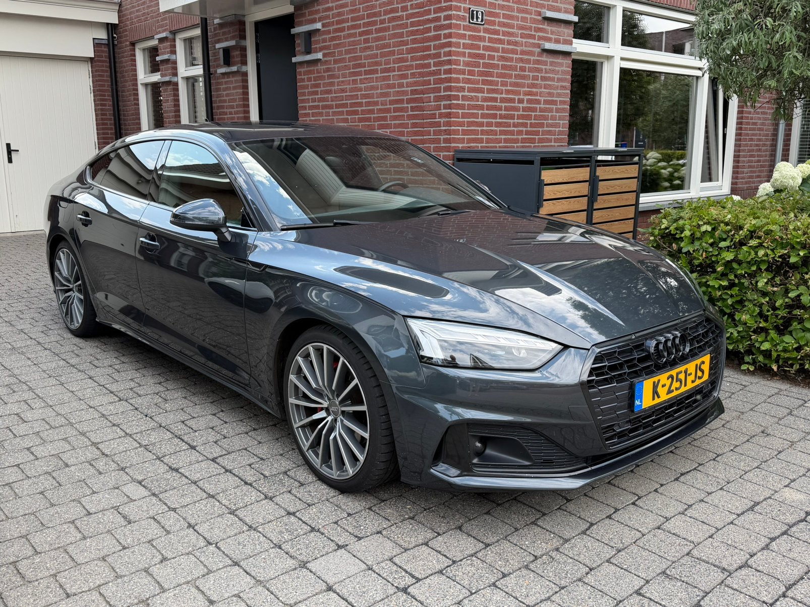 Audi A5 Sportback 40 TFSI 2.0 S edition Manhattangrijs, Auto's, Audi, Euro 6, 4 cilinders, 1984 cc, Leder