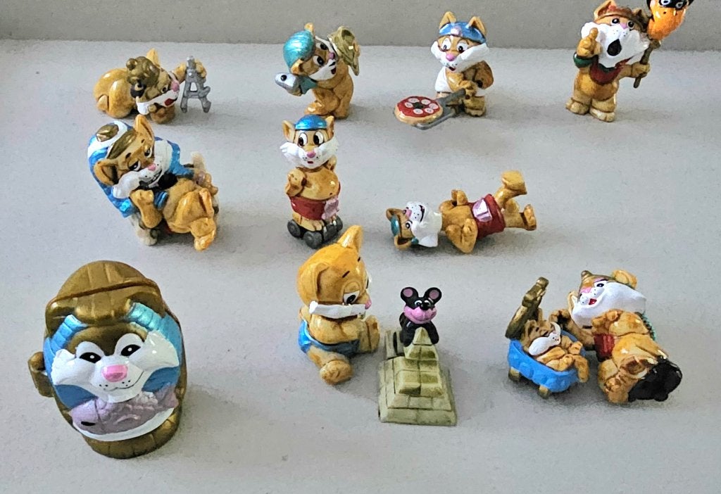 KINDER  Ei- MIAOGIZI 1990- verzend ook, Verzamelen, Poppetjes en Figuurtjes, Ophalen, Zo goed als nieuw