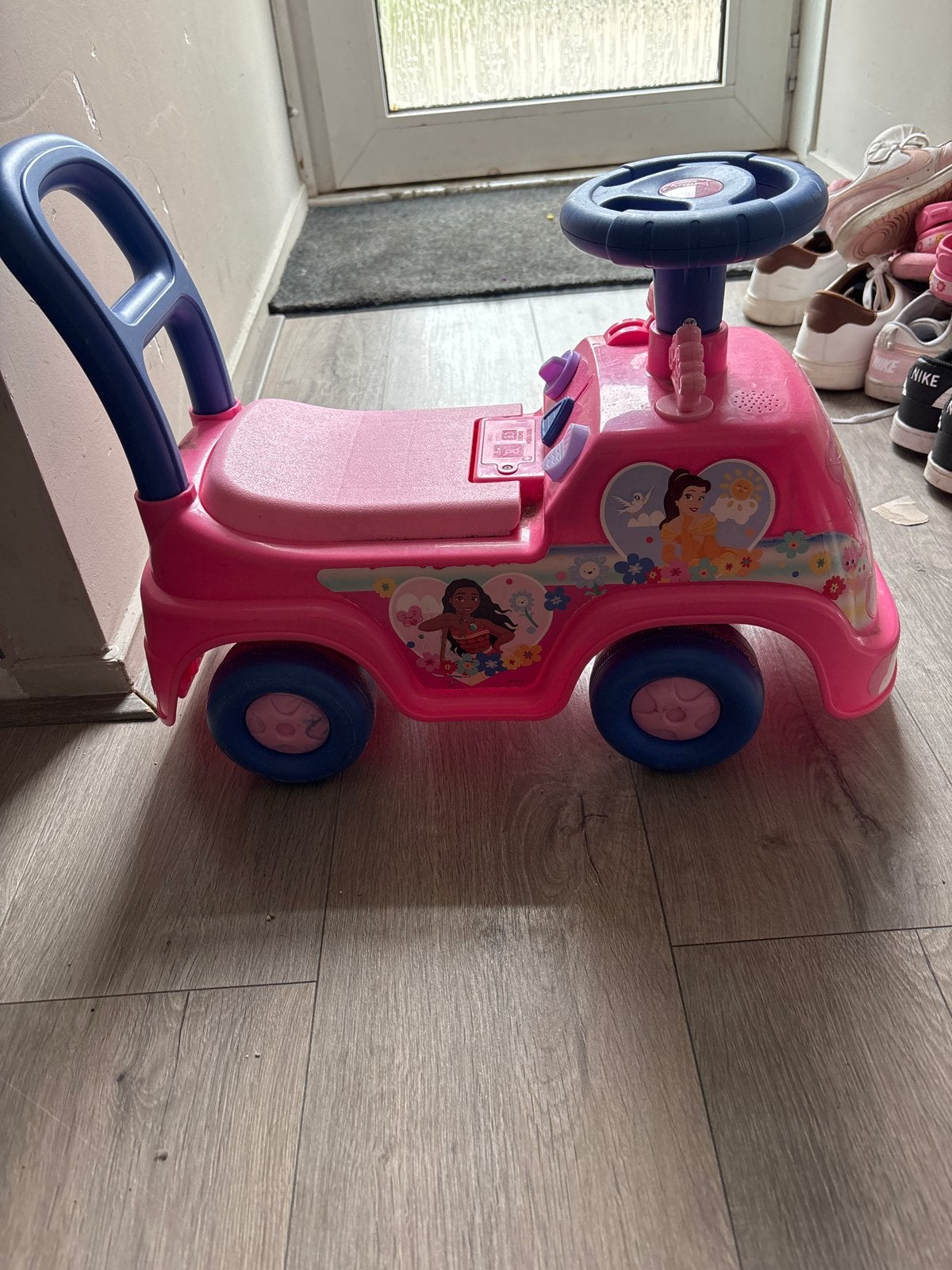 Roze prinsessen loopauto voor de kleintjes, Ophalen, Gebruikt, Loopvoertuig