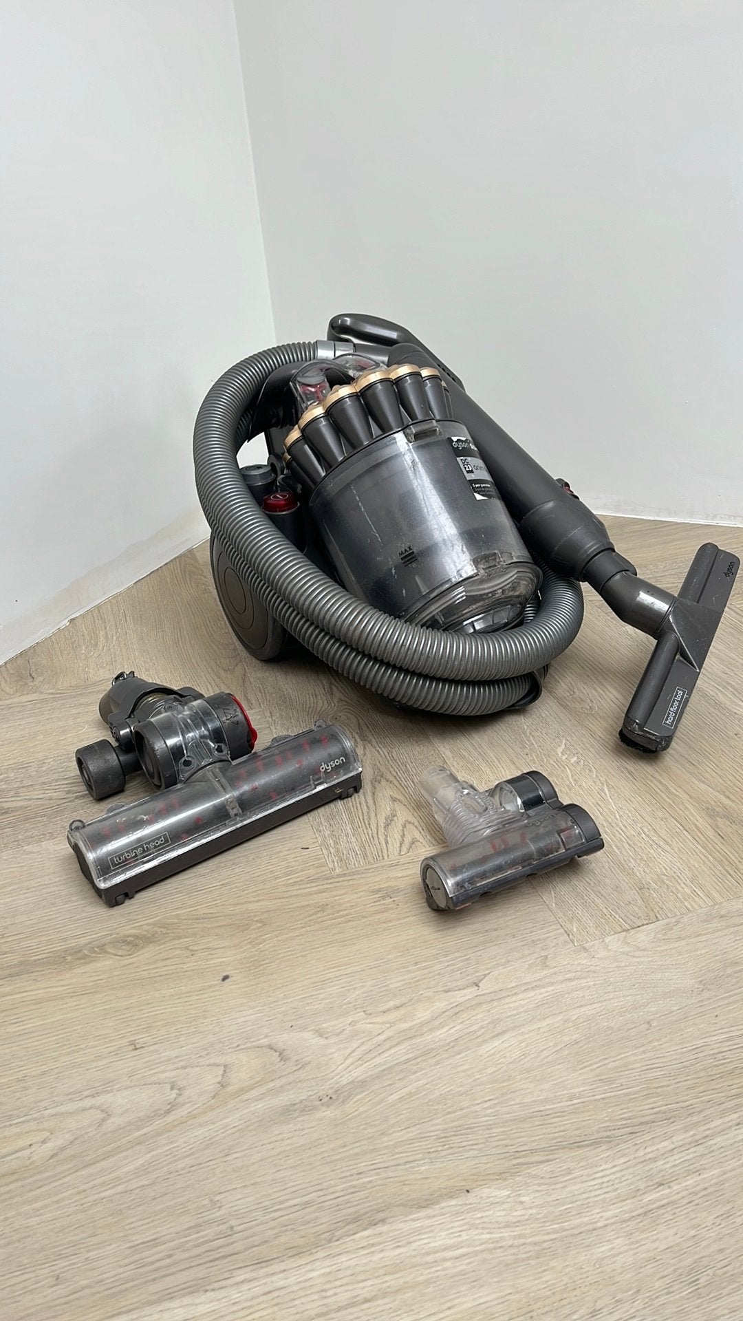 Dyson DC23 Animalpro, Witgoed en Apparatuur, Stofzuigers, Ophalen, Gebruikt