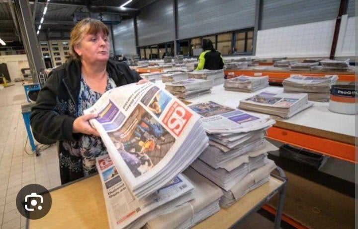 Goed salaris! Kranten bezorgen net over de grens bij Stein