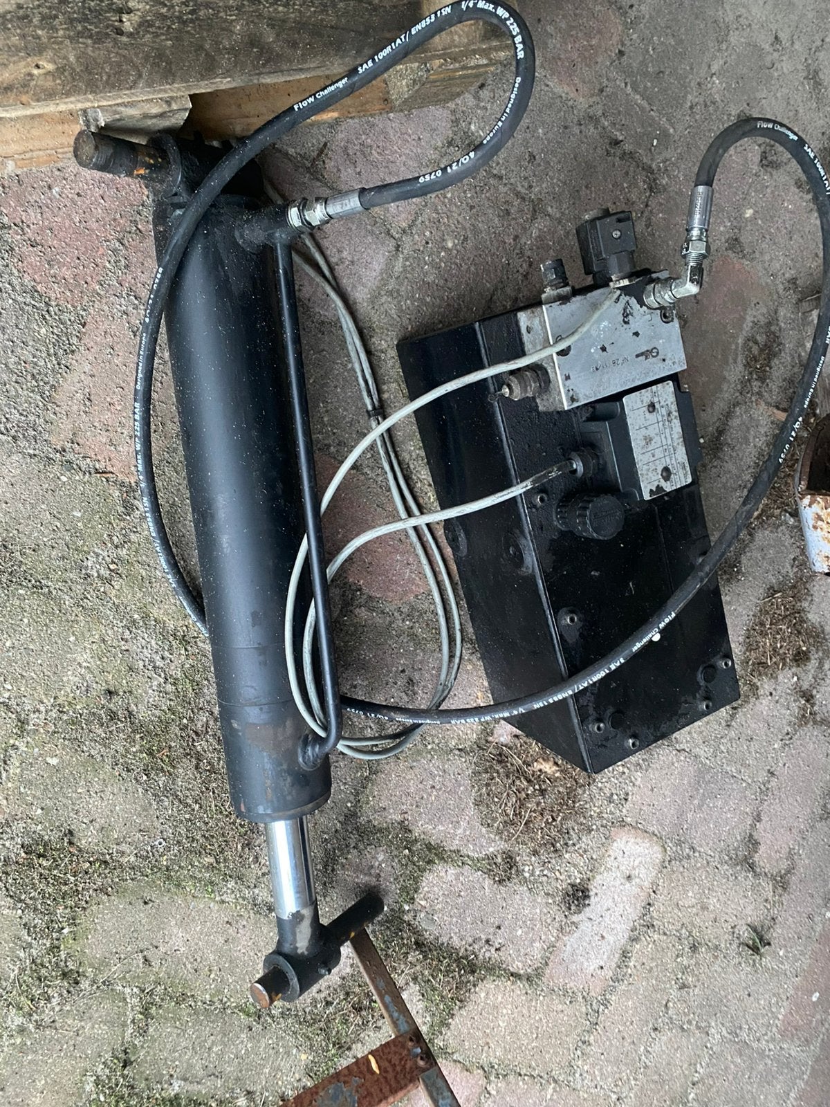 Hydrauliek pomp, Ophalen