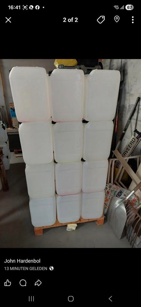 Jerrycans gelijk klaar voor gebruik,zijn gespoeld,schoon, Minder dan 75 liter, Ophalen, Zo goed als nieuw