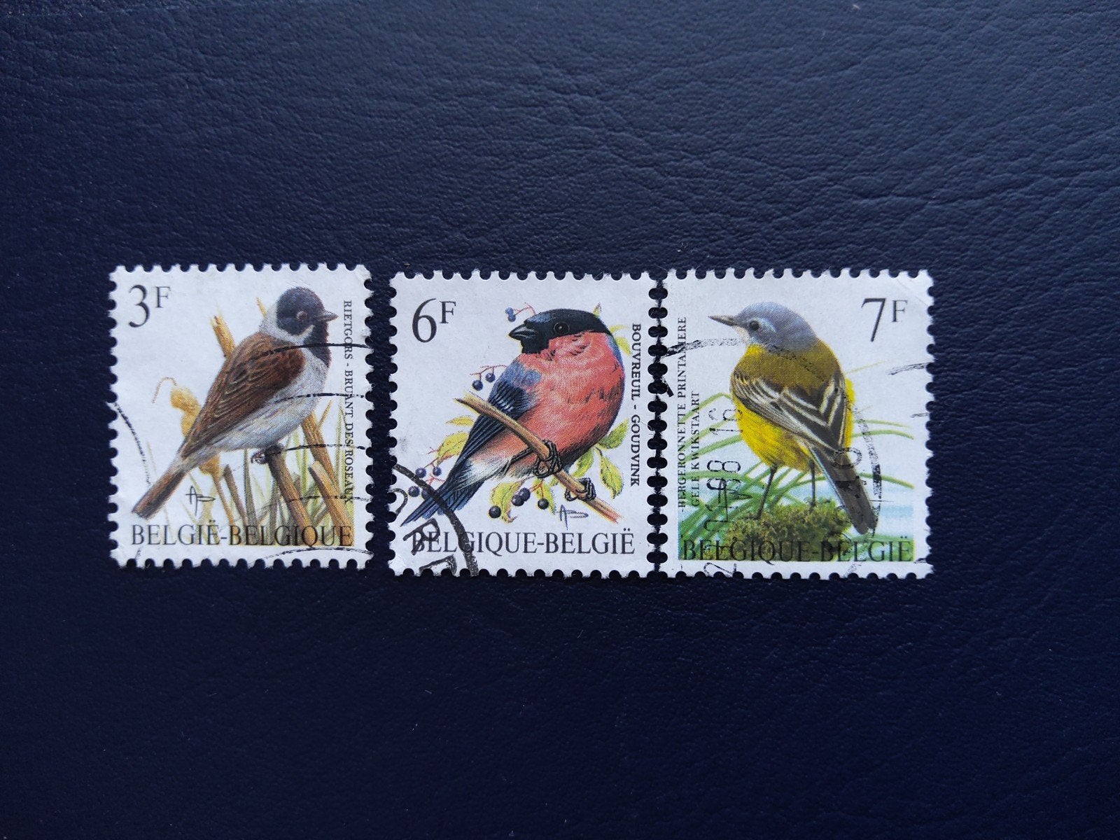 Belgische postzegels vogels - Rietgors, Goudvink, kwikstaart, Met stempel, Frankeerzegel, Ophalen of Verzenden, Gestempeld