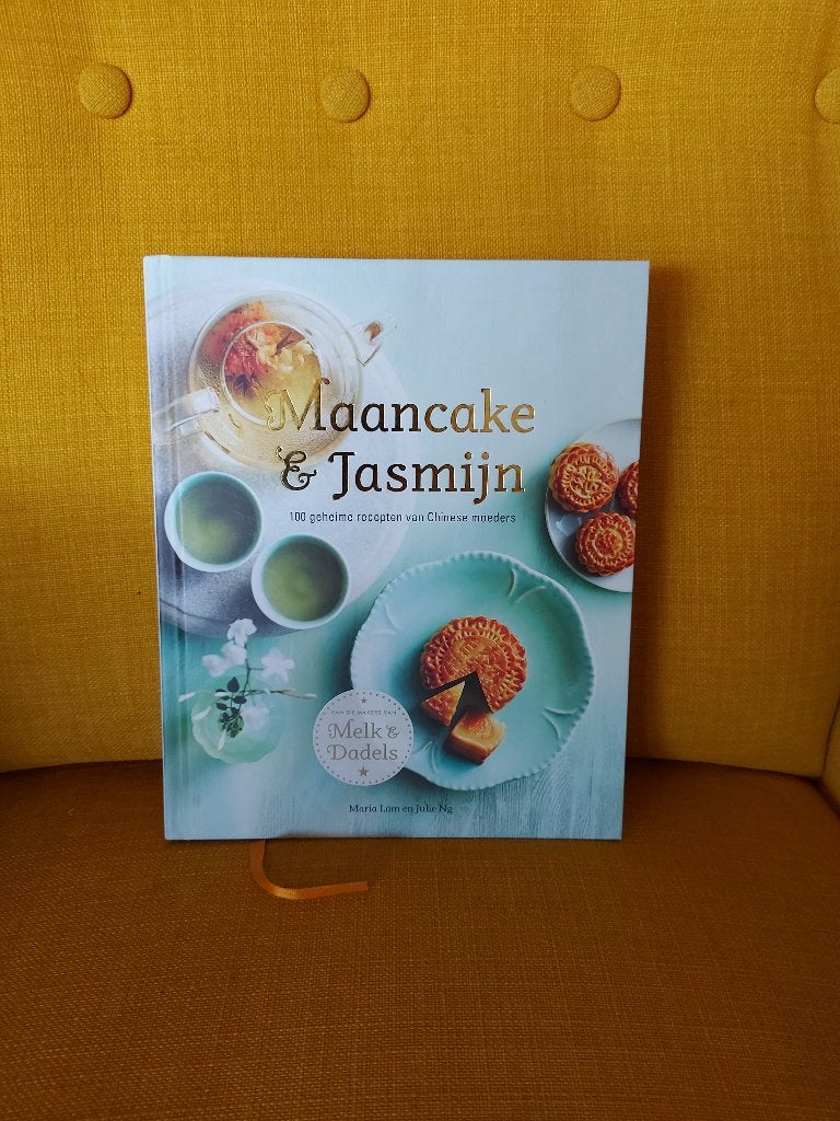 Maancake & Jasmijn - Maria Lam Julie Ng., Ophalen of Verzenden, Zo goed als nieuw, Azië en Oosters