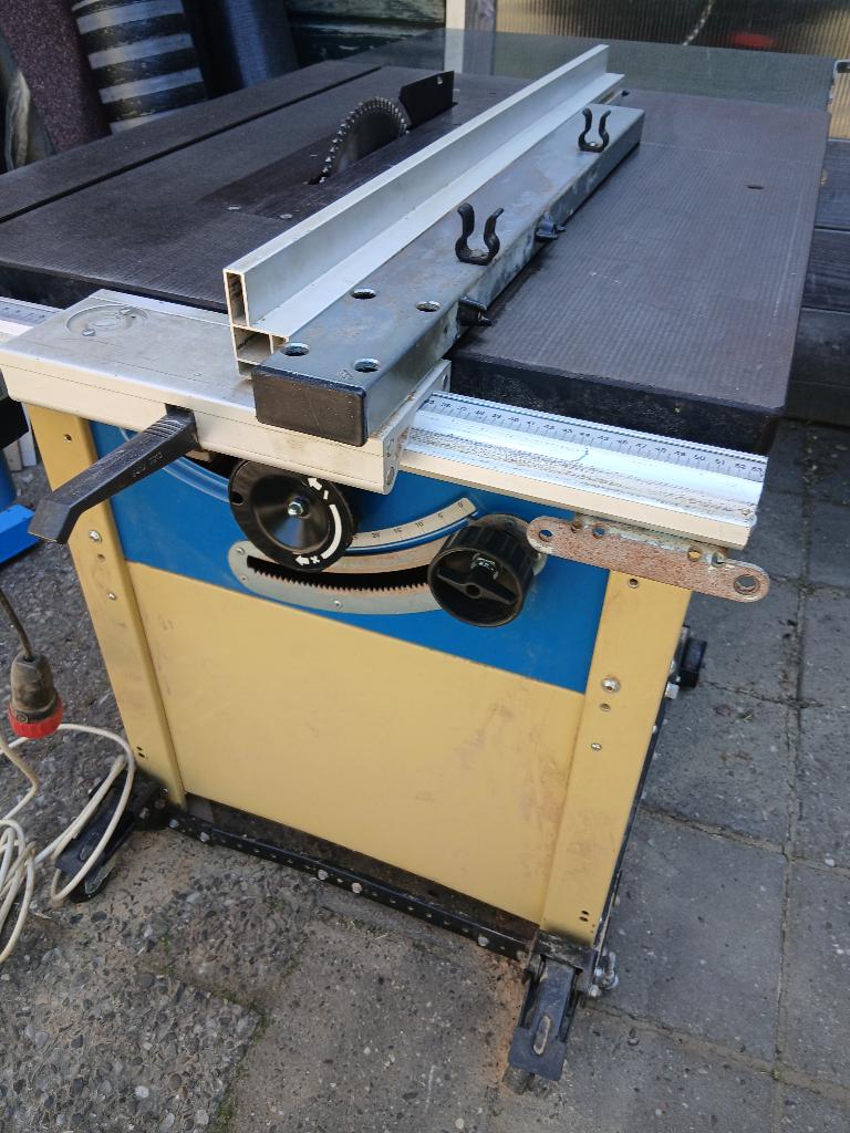 Scheppach zaagtafel, Doe-het-zelf en Verbouw, Gereedschap | Zaagmachines, Ophalen, Gebruikt, Cirkelzaag, 1200 watt of meer