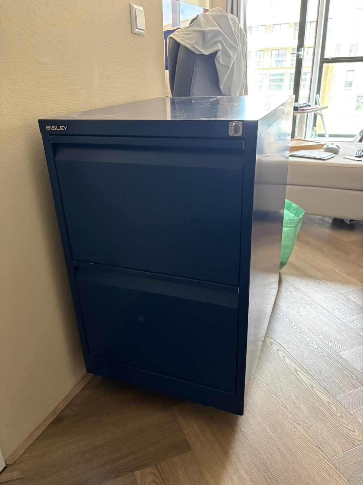 Bisley metalen kast, Zo goed als nieuw, 3 of 4 laden, Minder dan 100 cm, 25 tot 50 cm