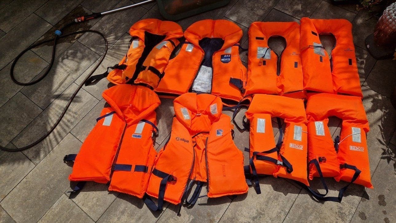 8 reddingsvesten, schoon en klaar voor nieuw avontuur, Ophalen, Gebruikt, Overige typen