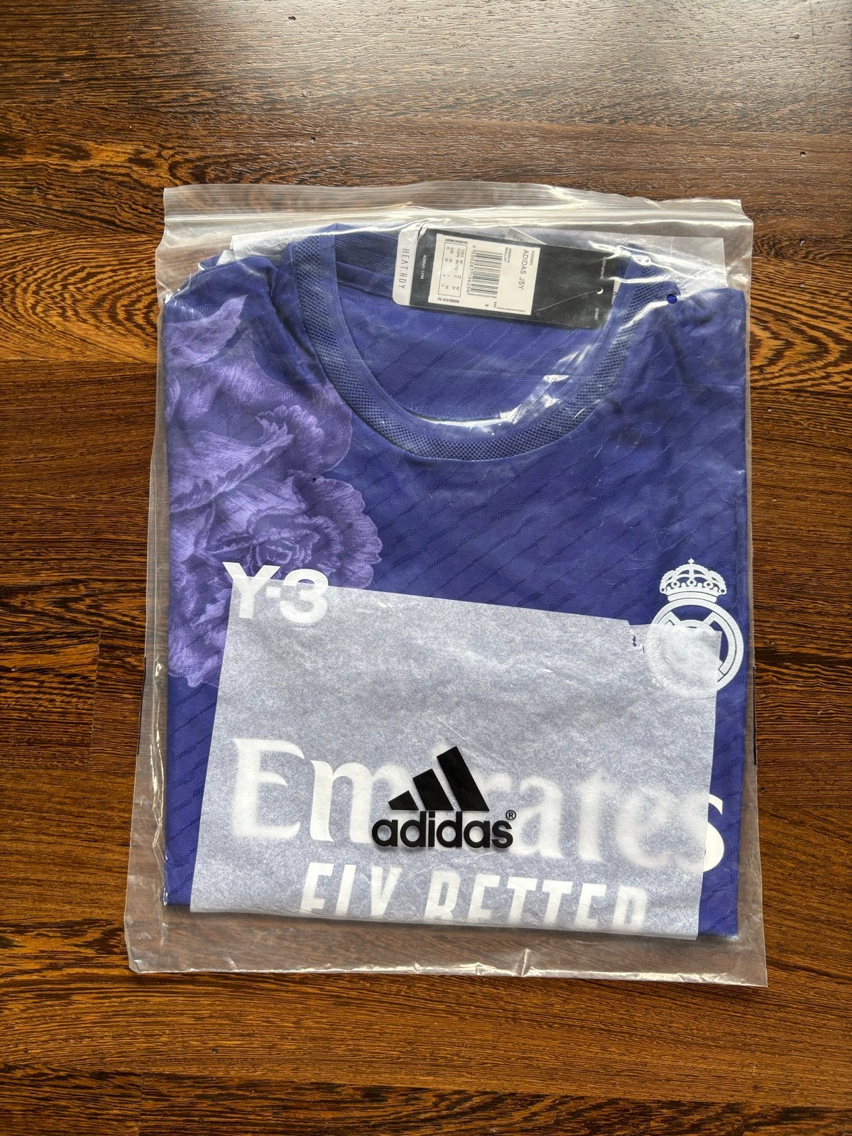 Real Madrid Y-3 Special Edition Shirt Maat M Nieuw, Ophalen of Verzenden, Nieuw, Maat 38/40 (M), Blauw