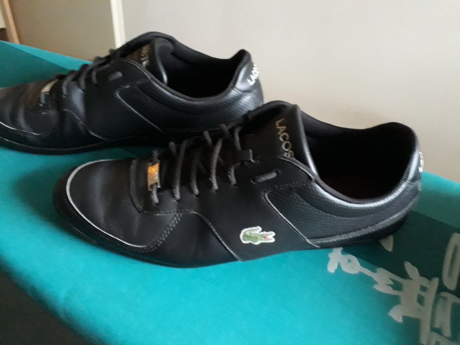 lacoste en quick sneakers, Ophalen of Verzenden, Gedragen