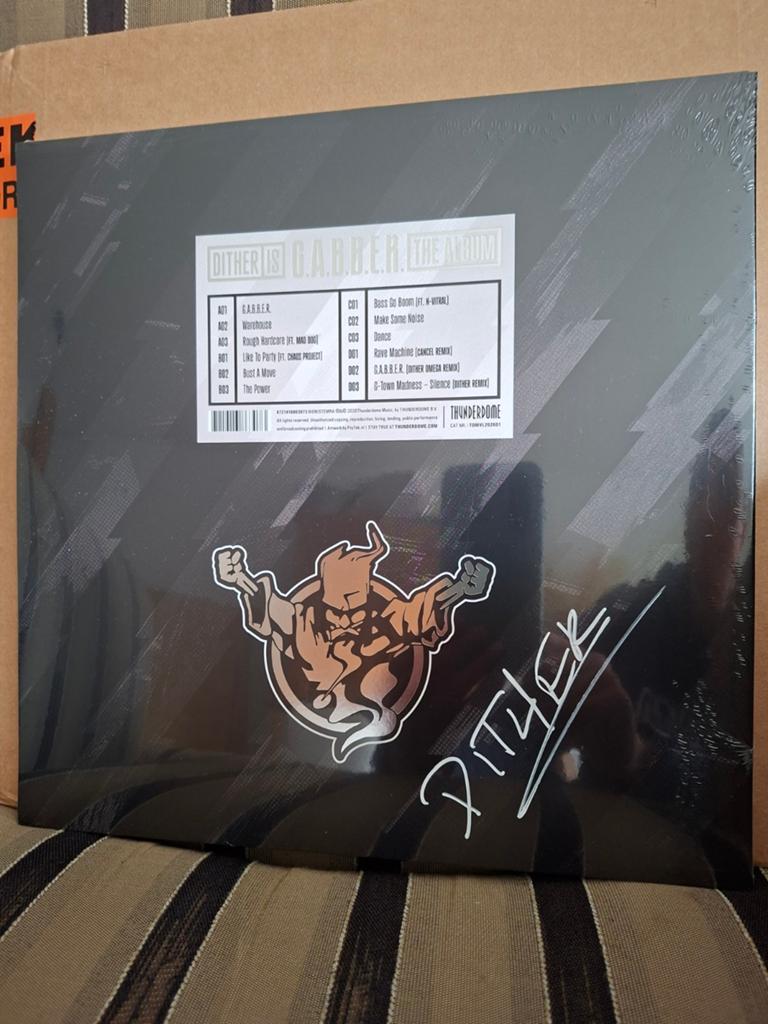 Dither Thunderdome G.A.B.B.E.R. the album. Signed by Dither, Cd's en Dvd's, Vinyl | Dance en House, Zo goed als nieuw, Overige formaten