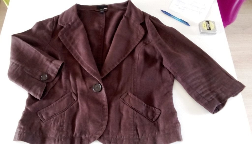 Korte blazer/ jasje. 100% linnen. Maat 44/46.  H&M, H&M, Bruin, Maat 42/44 (L), Ophalen of Verzenden