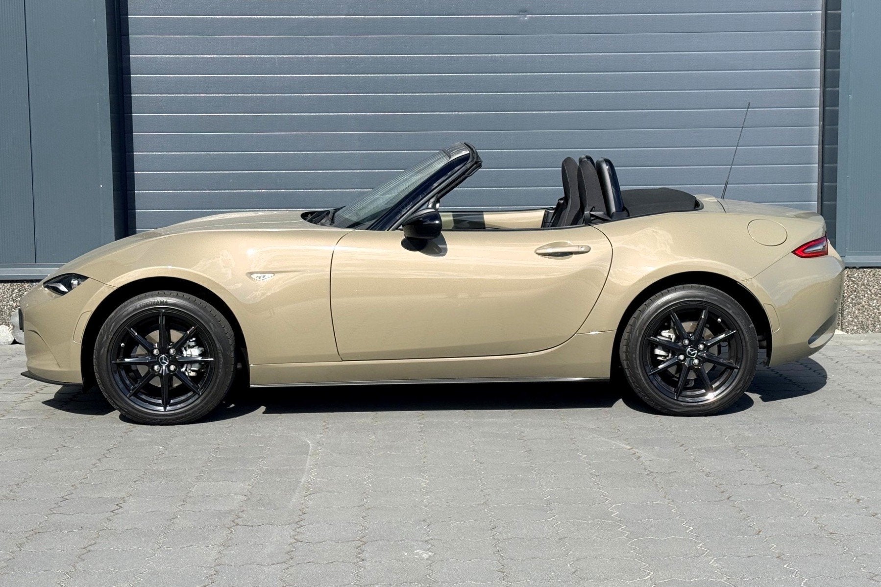 Mazda MX-5 1.5 SkyActiv-G 132 Prime-Line 4040km! NL-auto! 1e, Achterwielaandrijving, 4 cilinders, Cabriolet, Alcantara