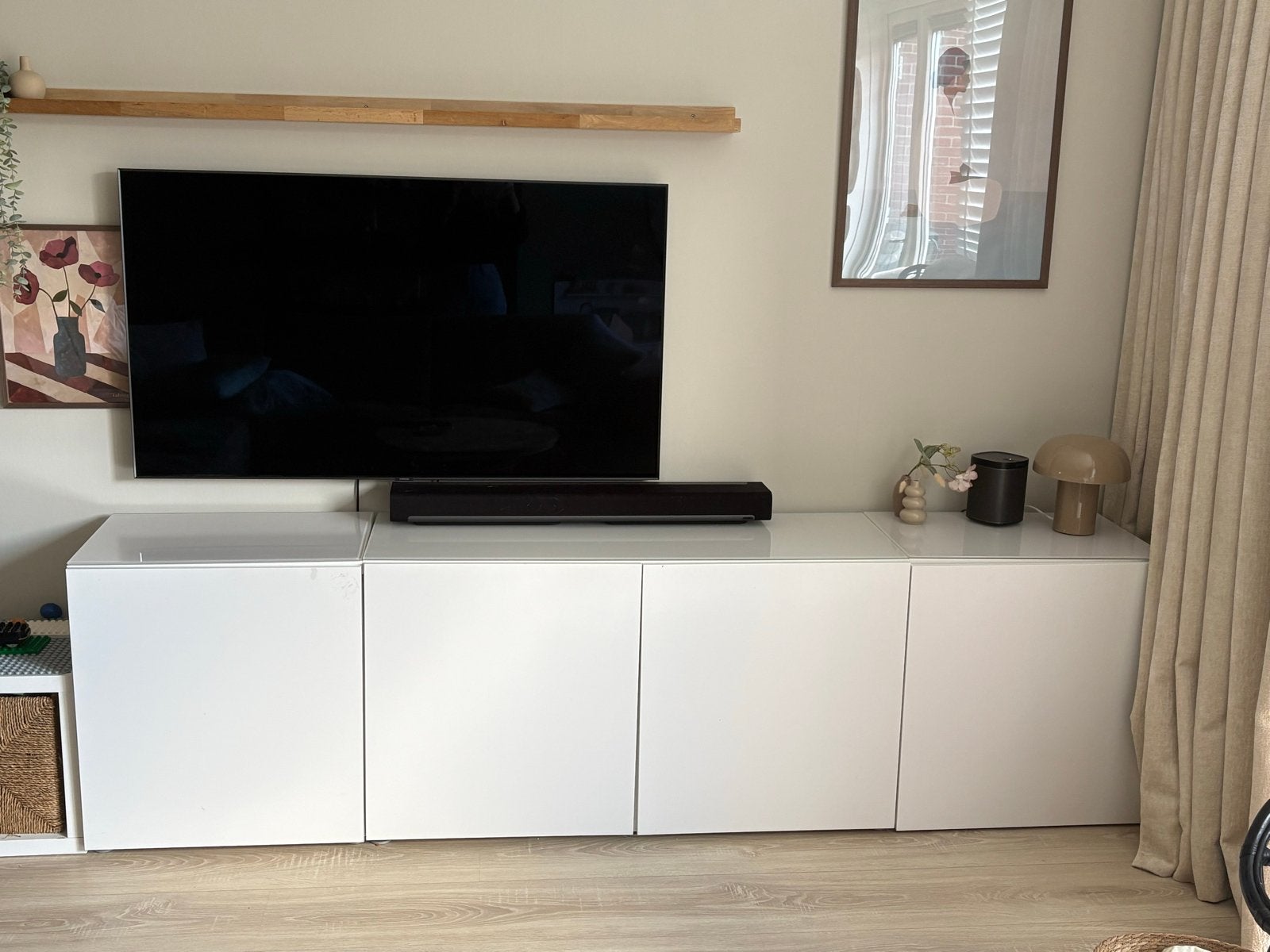 IKEA Besta tv meubel 240x42x62 met plank en lichte schade, Ophalen, Gebruikt, 200 cm of meer, Minder dan 100 cm