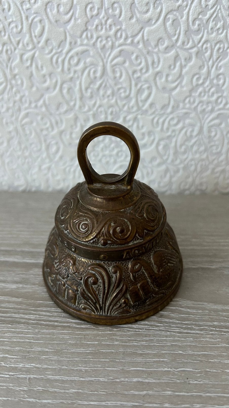 Koperen apostelbel kloosterbel tafelbel, Ophalen of Verzenden, Koper