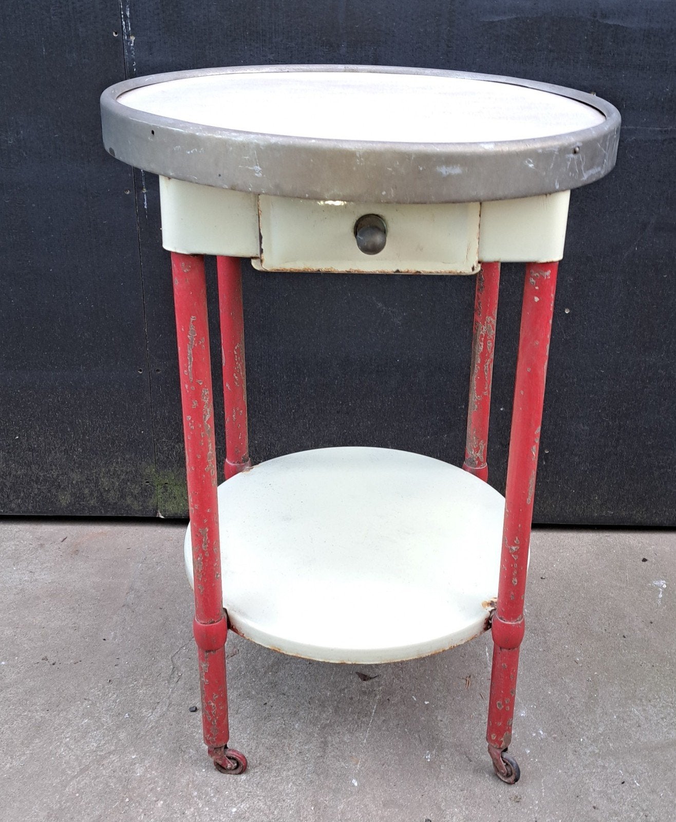 Tafel tafeltje vintage tafeltje, Antiek en Kunst, Ophalen
