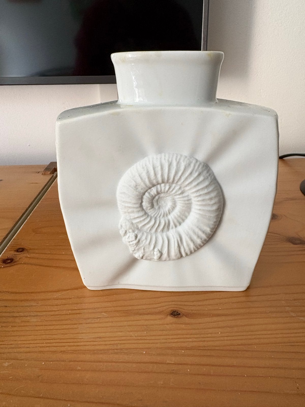 Hutschenreuther Tirschenreuth Biscuitvaas Jaren '70, Antiek en Kunst, Ophalen of Verzenden