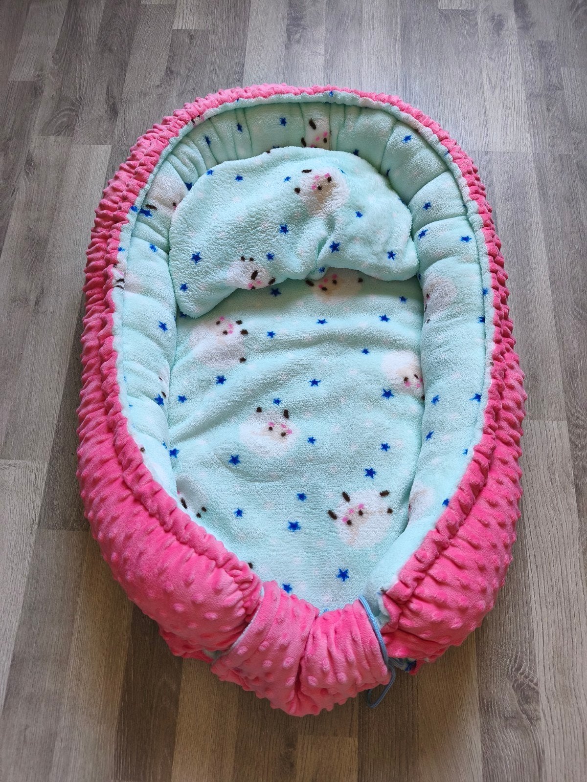 Babynestje, Ophalen
