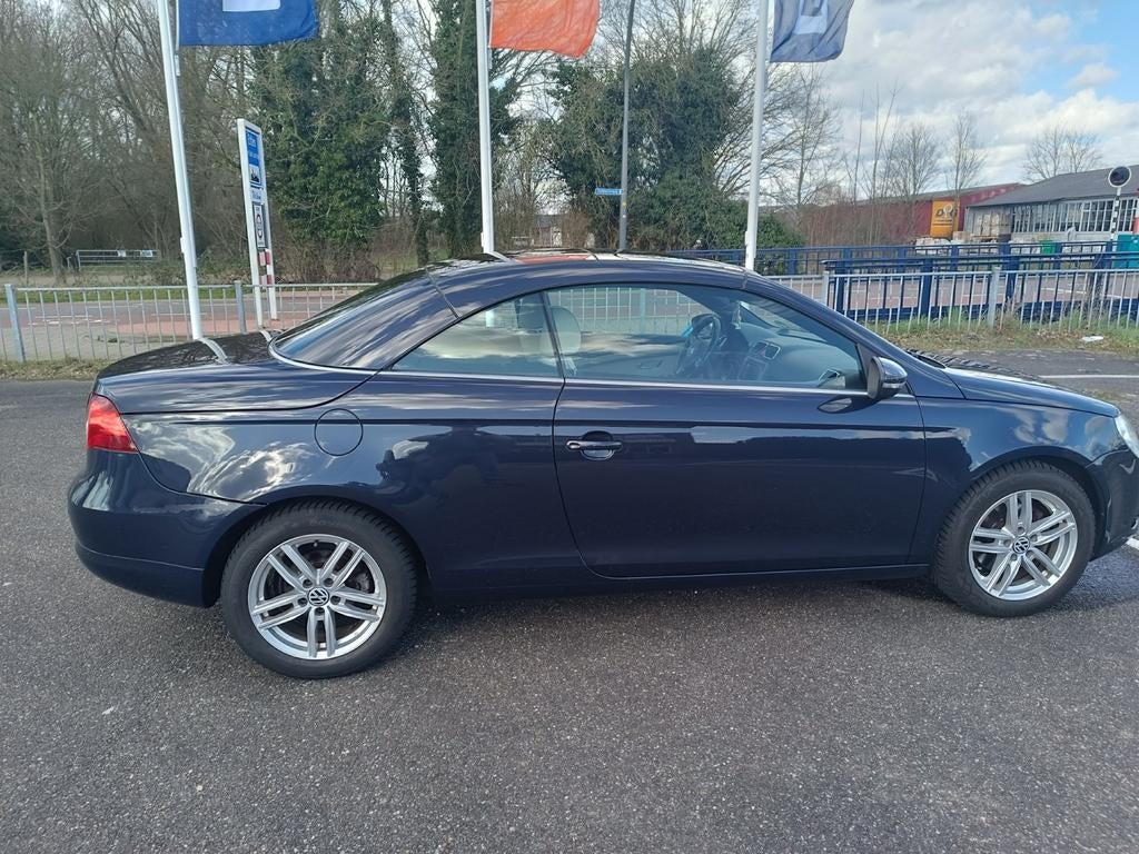 Volkswagen Eos 1.4 TSI 90KW 2011. Blauw, Auto's, Voorwielaandrijving, 4 cilinders, Cabriolet, 122 pk