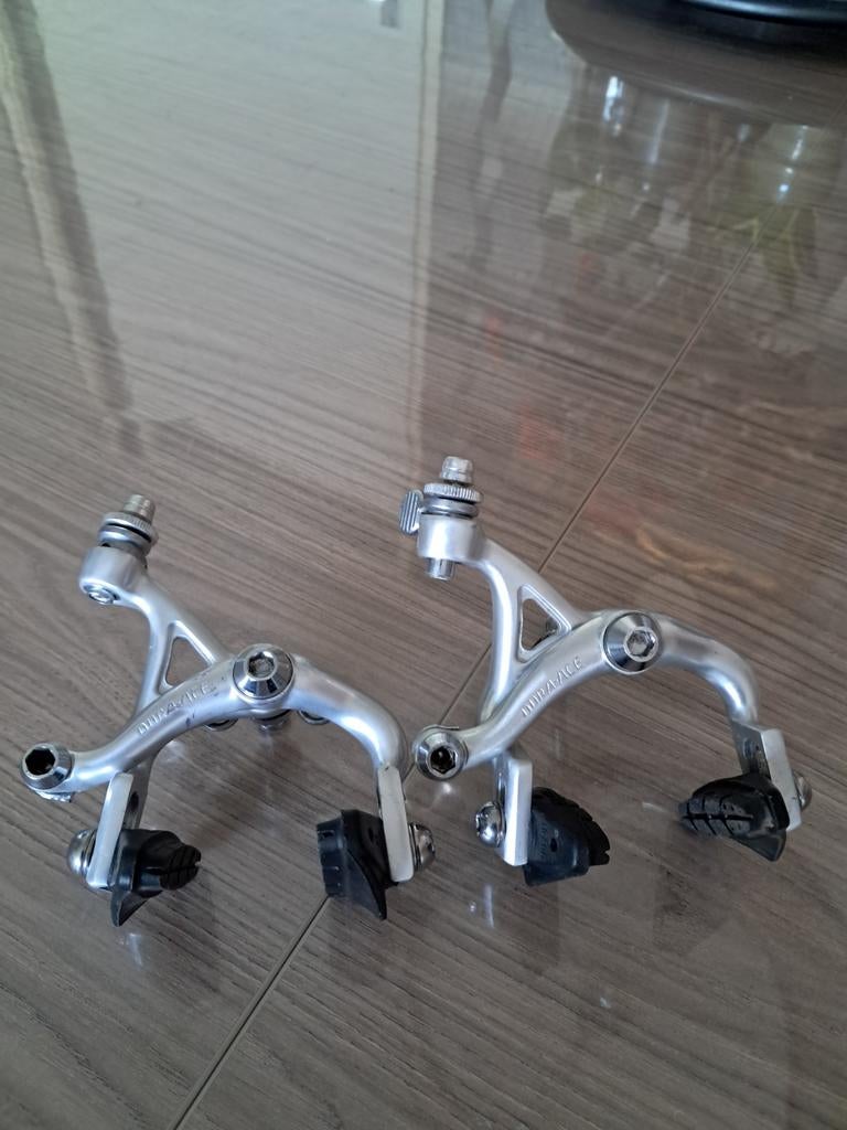 Shimano Dura Ace en 600 Remmen, Crankset en Pedalen, Fietsen en Brommers, Fietsonderdelen, Ophalen of Verzenden, Remmen
