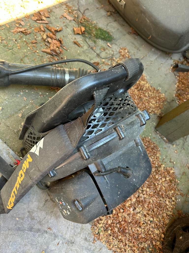 McCulloch GB 355BP Benzine Bladblazer - Opknapper, Tuin en Terras, Bladblazers, Gebruikt, Ruggedragen, Benzine, Ophalen of Verzenden