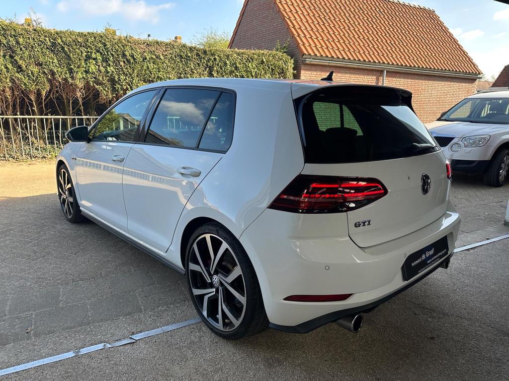 Volkswagen Golf 2.0 TSI GTI | NAVI |TREKHAAK/CAMERA/PDC | CA, Auto's, Volkswagen, Gebruikt, Euro 6, 4 cilinders, 1984 cc